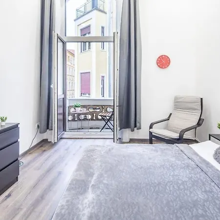 Apartament Very Large & New Budapesta